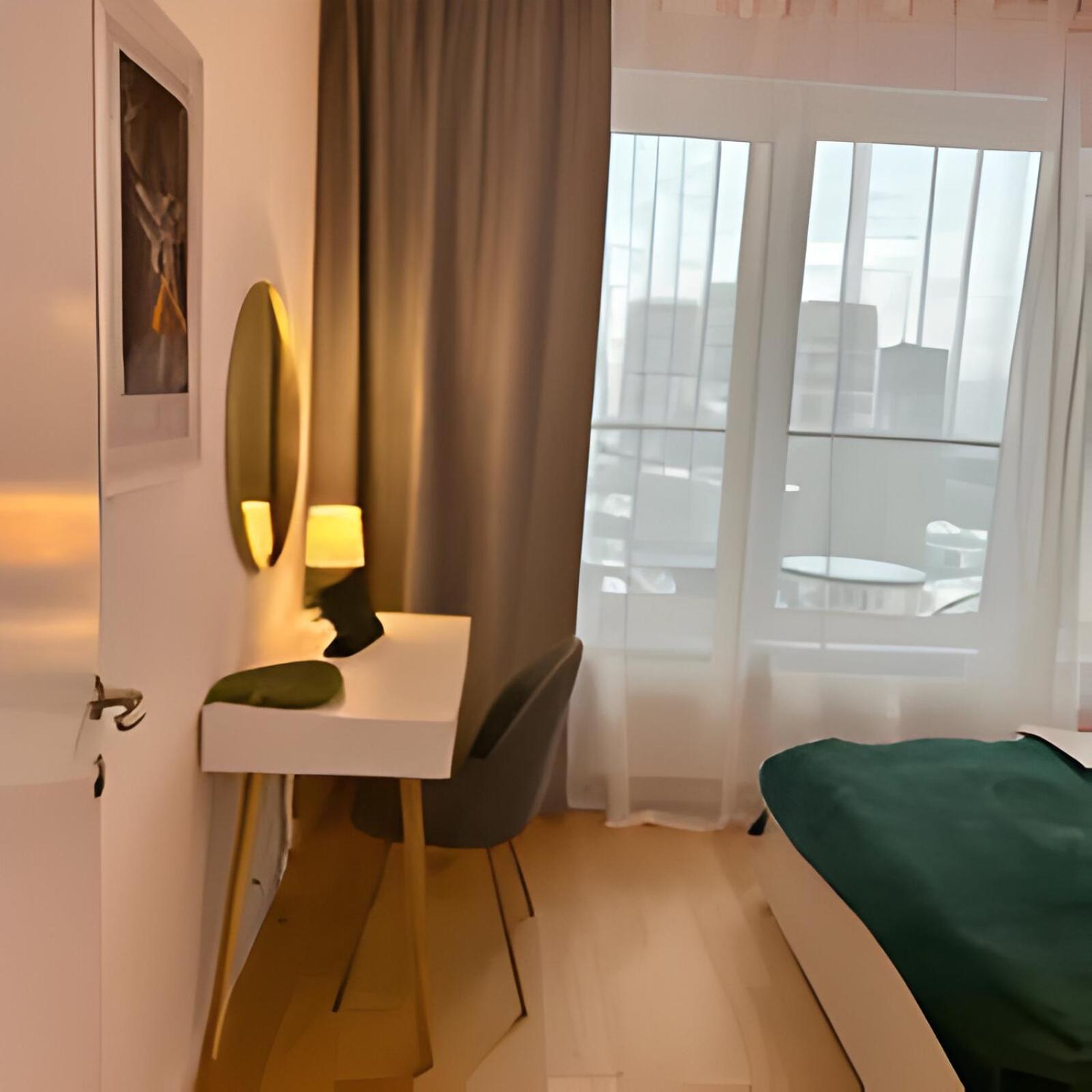 19th Floor Free Parking & View Apartment Pressburg